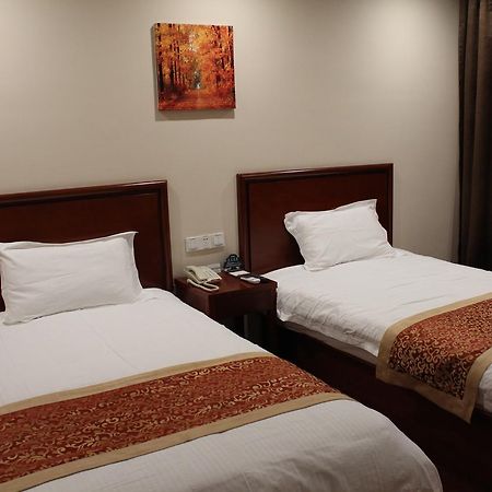 Greentree Inn Jiangsu Nanjing Dachang Xinhua Road Express Hotel מראה חיצוני תמונה